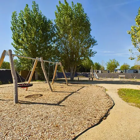 Piscine Chauffée Commune, 4 Adultes 2 Enfants Chalet